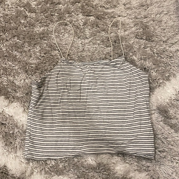 4-pack of cute tanks! - Picture 3 of 5